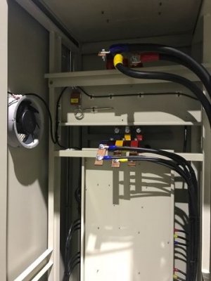 ขายตู้ Mdb Main breaker Mitsubishi 400A พร้อม bresker ย่อย 6 ตัว Pipat 0982641749