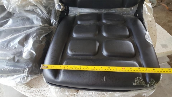 สินค้าใหม่แกะกล่อง ยังไม่เคยใช้งานNEW SEAT-UNI* BF1-2 /เบาะรถ (แบบธรรมดา) ราคาเพียง(ตัวละ)4,900 บาท