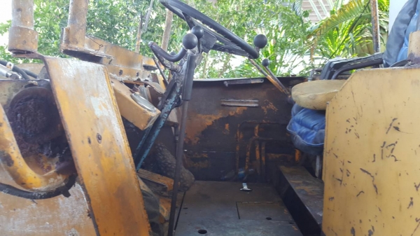 ขาย รถตัก KOMATSU JH30B เครื่องดี เกียร์ดี ต่อแขน ขยายบุ้งกี๋เรียบร้อย