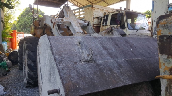 ขาย รถตัก KOMATSU JH30B เครื่องดี เกียร์ดี ต่อแขน ขยายบุ้งกี๋เรียบร้อย