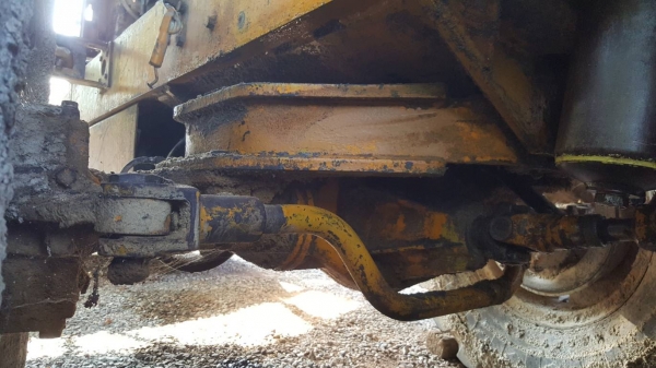 ขาย รถตัก KOMATSU JH30B เครื่องดี เกียร์ดี ต่อแขน ขยายบุ้งกี๋เรียบร้อย