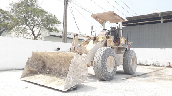 รับซื้อรถตักล้อยาง ทุกรุ่น (แบรนด์ญี่ปุ่น+USA) รับซื้อรถตักล้อยาง ทุกรุ่น (แบรนด์ญี่ปุ่น+USA)