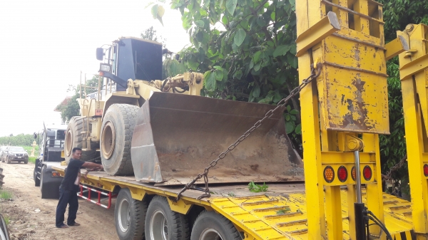 รับซื้อรถตักล้อยาง ทุกรุ่น (แบรนด์ญี่ปุ่น+USA) รับซื้อรถตักล้อยาง ทุกรุ่น (แบรนด์ญี่ปุ่น+USA)