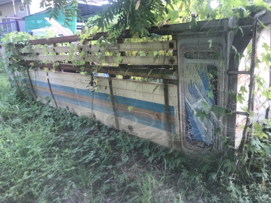 ขายด่วน กระบะปิเนียม 10ล้อ พร้อมชุดกะบอกดั้ม ใส่ hino227 sumo ขายตามสภาพ 115000 บาท