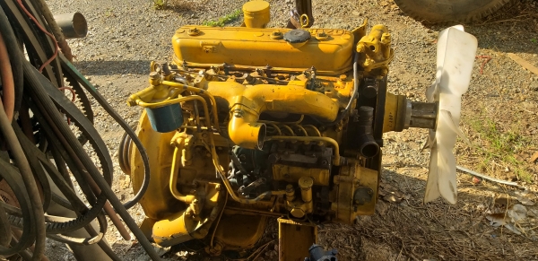 ขายเครื่องอีซุ 4ba เครื่องสภาพสวย มีกาวนา  เครื่องติดได้ปกติ ไดชาทไดสตาทครบ สนใจโทร 098-5922944 ฝน