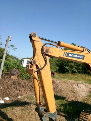 ขายรถแบคโฮ KOMATSU PC30-5 เก่านอก