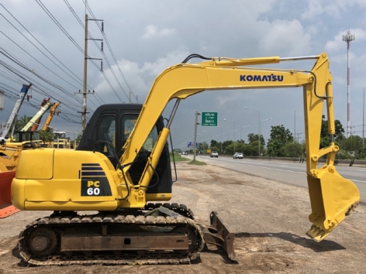 ขายรถขุด KOMATSU PC60-7 นำเข้าเองจากญี่ปุ่น สภาพสวยพร้อมใช้ มีVDOการทำงานครับ