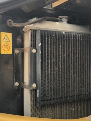 ขายรถขุด CAT 305SR คอลโทรลสั้น ปั้มนิ้ว นำเข้าเองจากญี่ปุ่น สภาพสวยพร้อมใช้ มีVDOการทำงานครับ