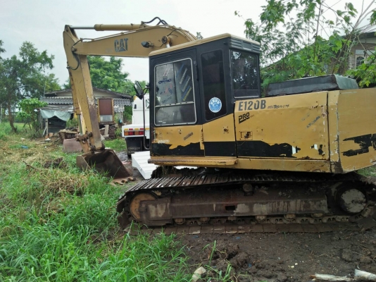 ขายด่วน CAT E120B สภาพสวยพร้อมใช้งาน เครื่องปั้มดีเยี่ยม กำลังไม่มีตก สนใจสอบถามไว้ใช้งาน 093 0764943  คุณ ตั้ม