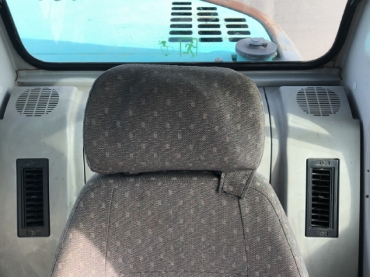 ขายรถขุด KOBELCO SK135SR YY01 ปี 2001 นำเข้าเองจากญี่ปุ่น สภาพสวยพร้อมใช้ มีVDOการทำงานครับ