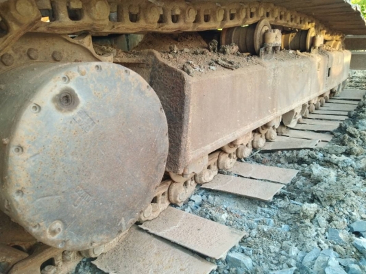 ขายด่วน แม็คโคร KOBELCO SK200 MART III ไฟฟ้าครบ สภาพพร้อมใช้งาน เครื่องปั้มดีเยี่ยม เอกสารสัญญาซื้อขาย สนใจสอบถาม 093 0764943  คุณ ตั้ม