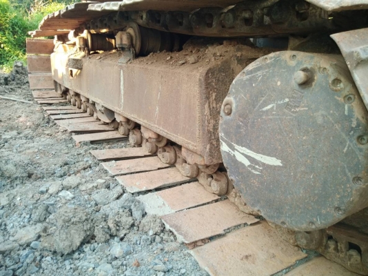 ขายด่วน แม็คโคร KOBELCO SK200 MART III ไฟฟ้าครบ สภาพพร้อมใช้งาน เครื่องปั้มดีเยี่ยม เอกสารสัญญาซื้อขาย สนใจสอบถาม 093 0764943  คุณ ตั้ม