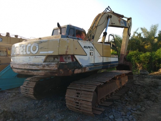 ขายด่วน แม็คโคร KOBELCO SK200 MART III ไฟฟ้าครบ สภาพพร้อมใช้งาน เครื่องปั้มดีเยี่ยม เอกสารสัญญาซื้อขาย สนใจสอบถาม 093 0764943  คุณ ตั้ม