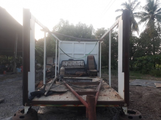 ขายกระบะรถ 6 ล้อ กว้าง2.19ม.  สูง 2.16ม. คลัทซีกระบะ 75ซม.