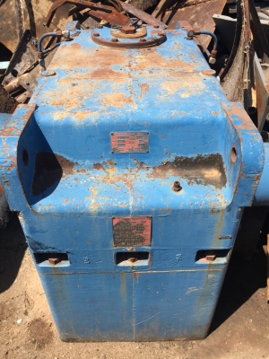 ขายปั๊มเครื่องจักรขนาดใหญ่มีจำนวนหลายตัวขายเหมากิโละ18บาท