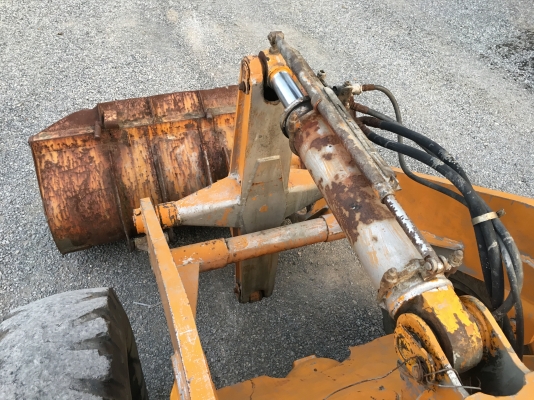 รถตัก Komatsu JH30B เก่าญี่ปุ่นแท้ สนใจโทรถามรายละเอียด 081-9485494 รถตัก Komatsu JH30B เก่าญี่ปุ่นแท้ สนใจโทรถามรายละเอียด 081-9485494