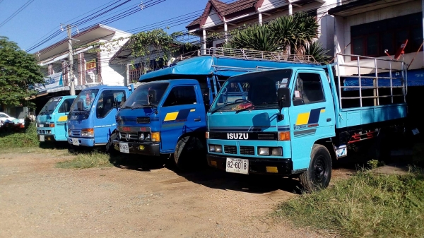 ISUZU NPR130 เทอร์โบ ปี48 เกียร์สั้น พวงมาลัยพาวเวอร์ รถห้างแท้ เครื่องเยี่ยม แซทซีสวยๆตลอดเส้น ประก