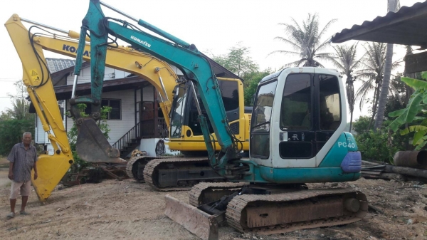 ขาย!! >>> Komatsu Pc40 รุ่น 7 หัวเก๋ง พร้อมลุยงาน <<< เบอร์ติดต่อ 098-7155789 086-4631102
