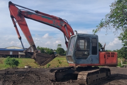 ขาย!! >>> Hitachi Ex100 รุ่น 1 พร้อมใช้งาน รุ่นทนทาน <<< เบอร์ติดต่อ 098-7155789 086-4631102
