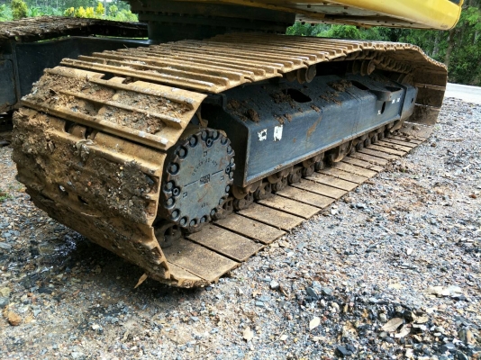 มี VDO ให้ชม. KOMATSU PC200-8MO ไมล์ 8000 ชม.เอกสารเล่ม ราคา 1850000