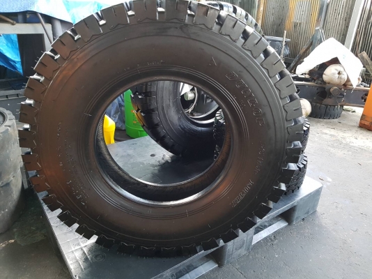 ขายยางลมรถยกโฟล์คลิฟท์ขนาด 750-16 ขายยางลมรถยกโฟล์คลิฟท์ขนาด 750-16