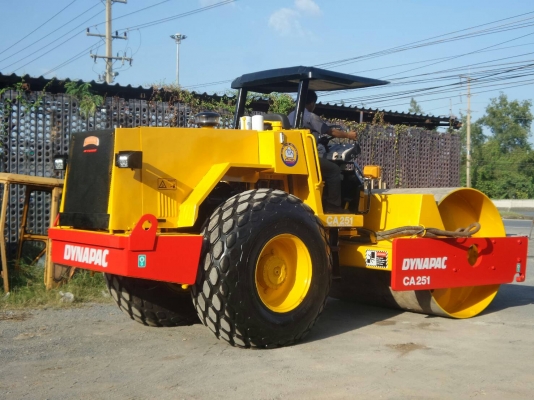 มี VDO ให้ชม.DYNAPAC CA251 2 เพลา 2 เปลือก เอกสารเล่ม ราคา 900000