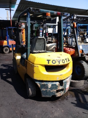 อาร์ ซี เอช โฟรคลิฟท์ ขาย โตโยต้า 7 ดีเซล 2.5 ตัน อาร์ ซี เอช โฟรคลิฟท์ ขาย โตโยต้า 7 ดีเซล 2.5 ตัน