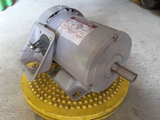 มอเตอร์ 1 แรง 380v