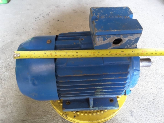 มอเตอร์ 4 แรง 380v