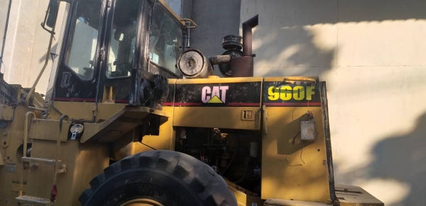 ขายรถตัก 960F สวยสภาพพร้อมไช้ ขายรถตัก 960F สวยสภาพพร้อมไช้