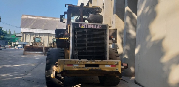 ขายรถตัก 960F สวยสภาพพร้อมไช้ ขายรถตัก 960F สวยสภาพพร้อมไช้