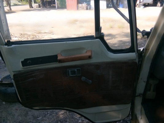 ขายหัวฮีโน่หน้ากากทอง