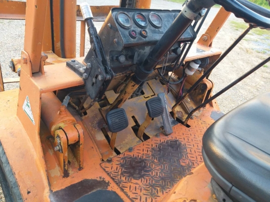 ขายรถยก MITSUBISHI FD30 F14A เครื่องดีเซล S4E เกียร์ธรรมดา ยกได้3ตัน เสา3เมตร ติดต่อ 098-7962549