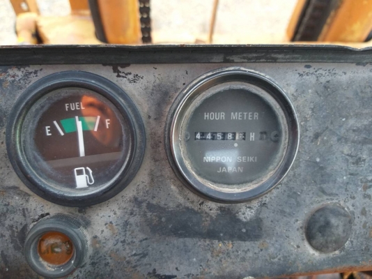 ขายรถยก MITSUBISHI FD30 F14A เครื่องดีเซล S4E เกียร์ธรรมดา ยกได้3ตัน เสา3เมตร ติดต่อ 098-7962549