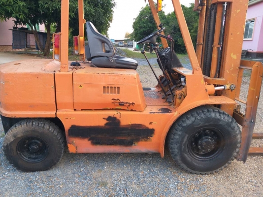 ขายรถยก MITSUBISHI FD30 F14A เครื่องดีเซล S4E เกียร์ธรรมดา ยกได้3ตัน เสา3เมตร ติดต่อ 098-7962549