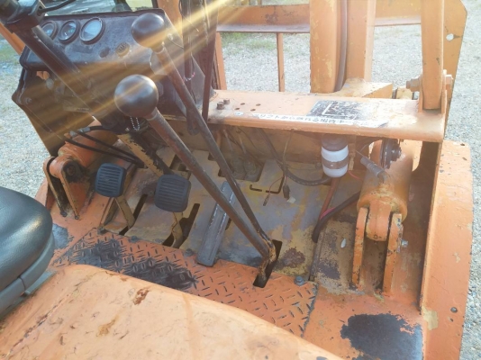 ขายรถยก MITSUBISHI FD30 F14A เครื่องดีเซล S4E เกียร์ธรรมดา ยกได้3ตัน เสา3เมตร ติดต่อ 098-7962549