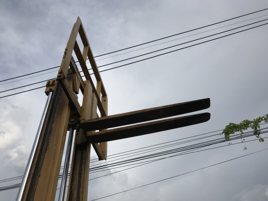 Mitsubishi kfg15สภาพดีของญี่ปุ่น มีใบอินวอยไม่เคยใช้ในไทย