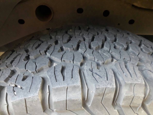 ขายแม็กเลนโซ่แท้พร้อมยางบีเอฟ 265/70/16 KO 2 ปี 16 มือสองราคาถูก