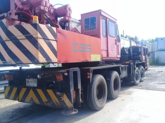 ขายเครนทานาโด้ 28 ตันเอกสารเล่มทะเบียนราคา 2,800,000 ขายเครนทานาโด้ 28 ตันเอกสารเล่มทะเบียนราคา 2,800,000