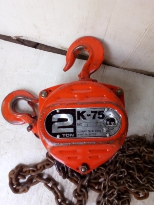 ขายลอกสาว ตราช้าง ของเเท้ ขนาด 2 TON ของเเท้JAPAN 1ตัว สภาพ90\%พร้อมใช้งาน ถูกมากๆเเค่ 5000 บาทเท่านั้น ของเเท้ผลิตญี่ปุ่น  MADE IN JAPAN  ส่งสินค้าได้ทั่วไทยเลยครับ สนใจจริงโทรคุยได้เลยครับ tel 087-0080205 golf