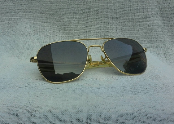 แว่นตาอเมริกันเสืออากาศ 23 K วินเทจยุค &#039;70s ตัวเทพบุตร ! ขนาด 147 mm อุ๊ต๊ะ ! โมเดลอมตะมาดเข้ม 