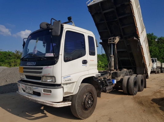 ขายด่วน270 ปี49 เครื่องดำ กะบะสามมิตร สวยสด มีระบบลาก ขายด่วน270 ปี49 เครื่องดำ กะบะสามมิตร สวยสด มีระบบลาก