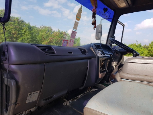 ขายด่วน270 ปี49 เครื่องดำ กะบะสามมิตร สวยสด มีระบบลาก