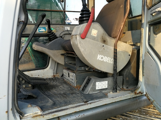 #ขายครับSk100 Super สภาพสวยพร้อมใช้งาน มีไลน์เจาะ เก๋งเหลี่ยม  สนใจโทร.0851562314