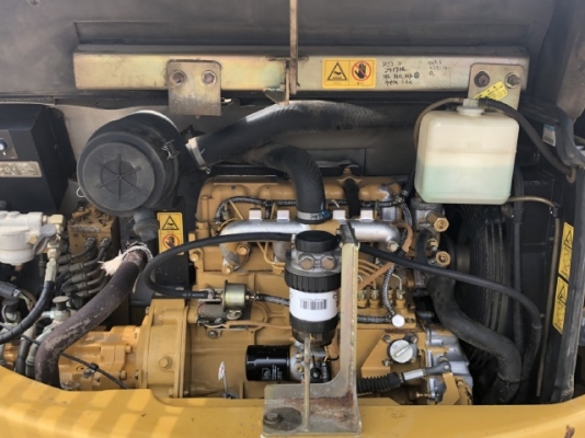 ขายรถขุด CAT 305SR คอลโทรลสั้น ปั้มนิ้ว นำเข้าเองจากญี่ปุ่น สภาพสวยพร้อมใช้ มีVDOการทำงานครับ