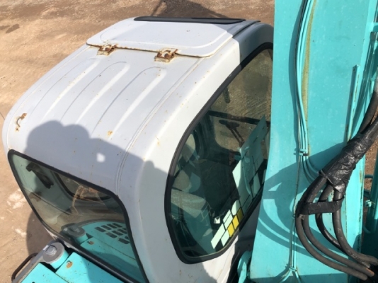 ขายรถขุด KOBELCO SK135SR YY01 ปี 2001 นำเข้าเองจากญี่ปุ่น สภาพสวยพร้อมใช้ มีVDOการทำงานครับ