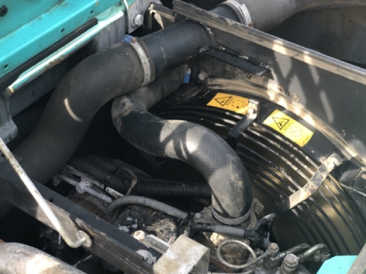 ขายรถขุด KOBELCO SK135SR YY01 ปี 2001 นำเข้าเองจากญี่ปุ่น สภาพสวยพร้อมใช้ มีVDOการทำงานครับ