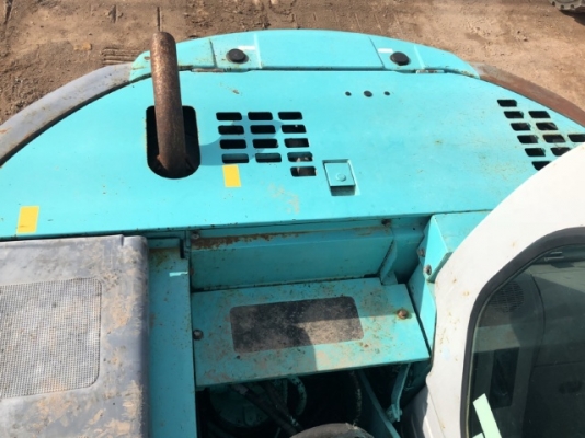 ขายรถขุด KOBELCO SK135SR YY01 ปี 2001 นำเข้าเองจากญี่ปุ่น สภาพสวยพร้อมใช้ มีVDOการทำงานครับ