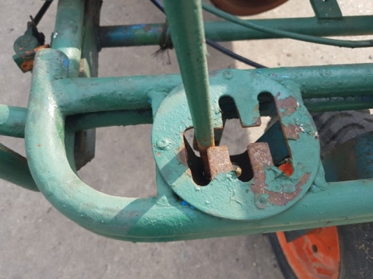 ขายรถบรรทุกล้อยาง นั่งขับ น่าใช้งาน ทำงานเร็ว คล่องตัว ขายรถบรรทุกล้อยาง นั่งขับ น่าใช้งาน ทำงานเร็ว คล่องตัว