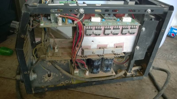 ตู้เชื่อมยี่ห้อดังROLAND MMA160